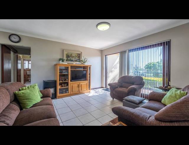 3 BEDROOM HOUSE FOR SALE IN WINDSOR PARK
